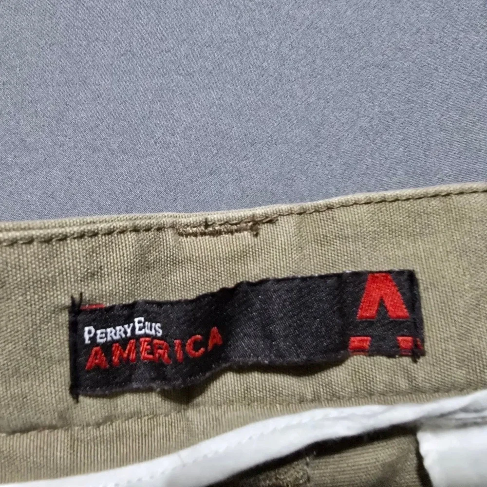 Perry Ellis America Cargo Shorts Mens 34 Khaki Tan Cotton Utility Pockets